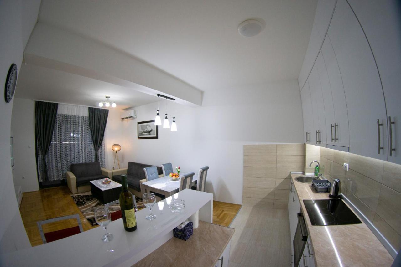 Apartmani Anica 特雷比涅 外观 照片