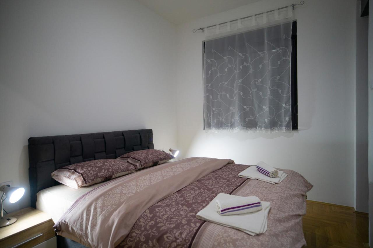 Apartmani Anica 特雷比涅 外观 照片