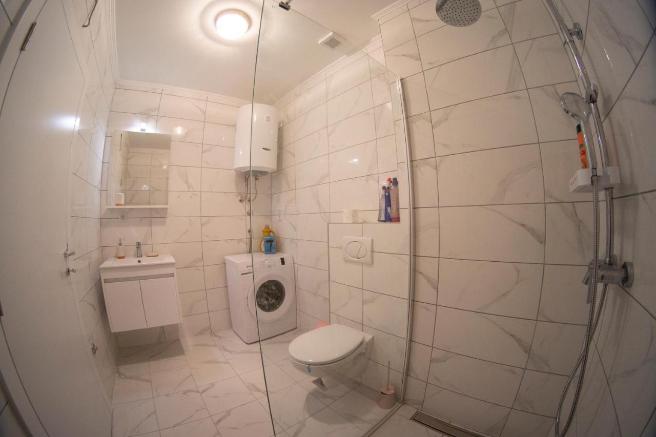 Apartmani Anica 特雷比涅 外观 照片